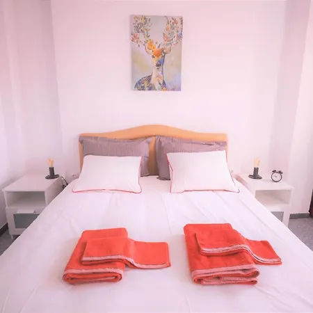 Modern 2 Bedroom Next To Metro - Marousi * Athens
