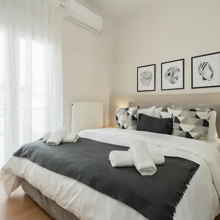 The Gathering, Hip Area And Sightseeing Apartment Athens