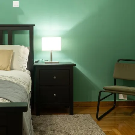 Apartment Nikis Artistic Flat/ Syntagma Square *