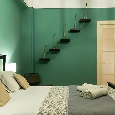Nikis Artistic Flat/ Syntagma Square Apartment Athens