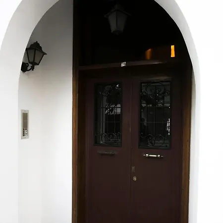 Apartment Modern 2 Bedroom Next To Metro - Marousi