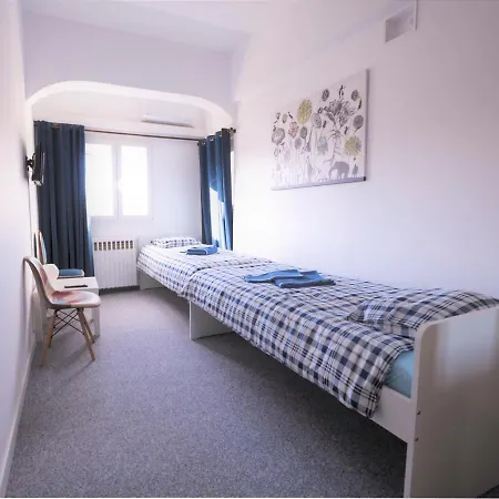 Apartment Modern 2 Bedroom Next To Metro - Marousi *
