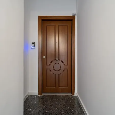 Apartment The Gathering, Hip Area And Sightseeing *