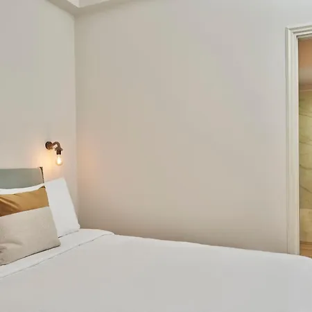 Appartement Chic N Bright 3bd With Hilton View Athènes