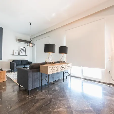 Traveler's Dream 4 Brdm Renovated Penthouse Athens