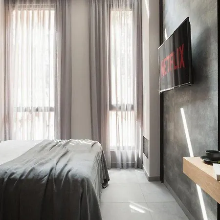 Hotel 11 Enteka Acropolis 4*