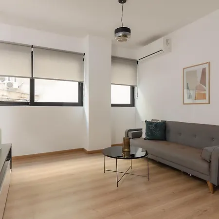 Leochares Lifestyle - Self Check-in Apartment