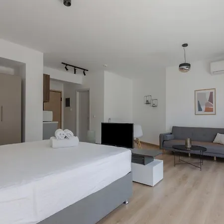 Leochares Lifestyle - Self Check-in Apartment *