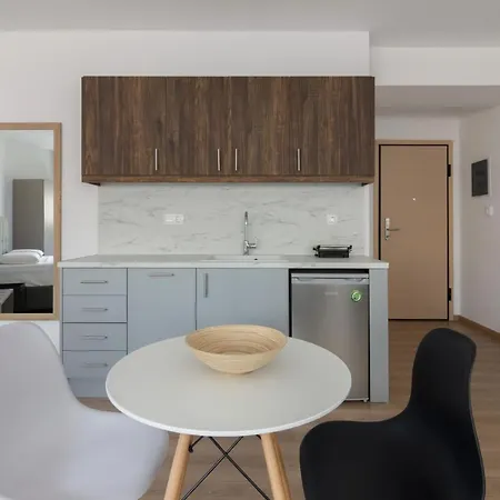 Leochares Lifestyle - Self Check-in Apartment *