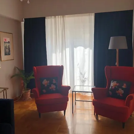 Pied-a-terre *