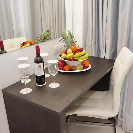 Boss Boutique By Prima Hotel 4*