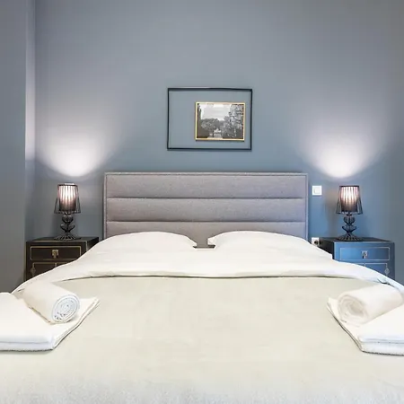 Apartment Traveler's Dream 4 Brdm Renovated Penthouse *