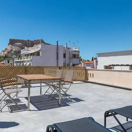 Downtown Cocoon With Roof Deck Apartment Athens
