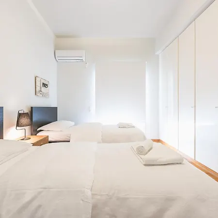 Apartment Traveler's Dream 4 Brdm Renovated Penthouse *