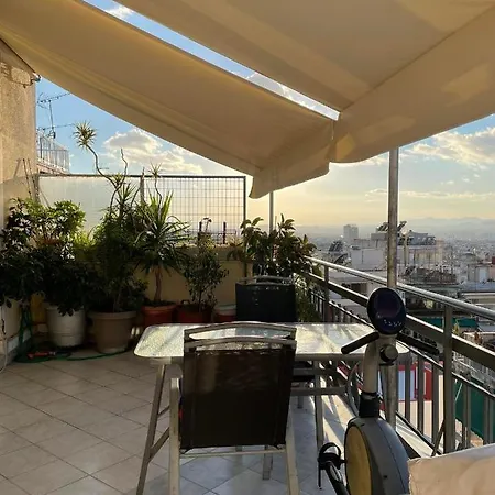 Beautiful View - 2 Bedroom *