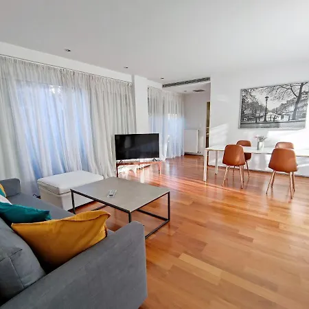 Verde Apartments