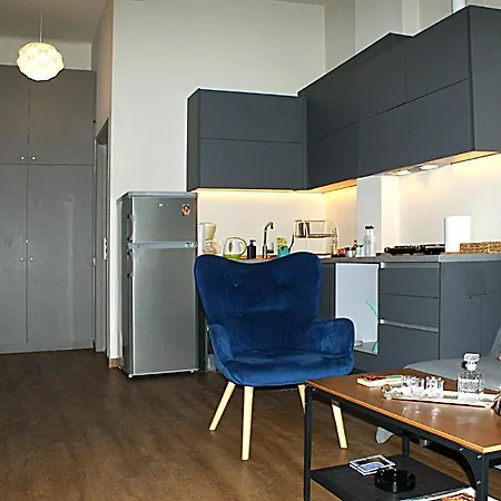 In Monastiraki Apartment *