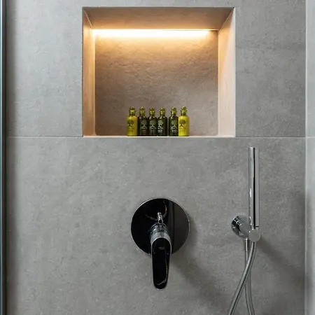 Athenian Riviera Luxurious Apartment