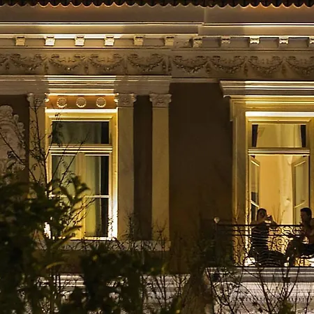 Emporikon Hotel 4*