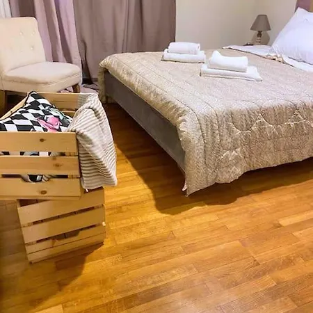 Downtown Athens-plaka Skoufou Apt/vaccinatedhost Apartment Athens