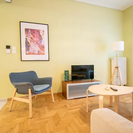 Central 2br Apartment! * Athens