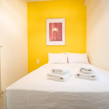 Central 2br Apartment! Athens