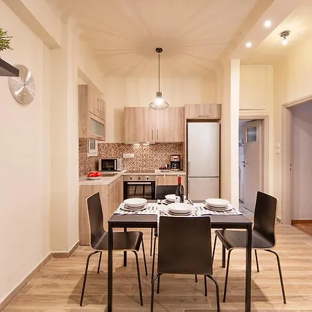 Comfortable Patisia Apartment *