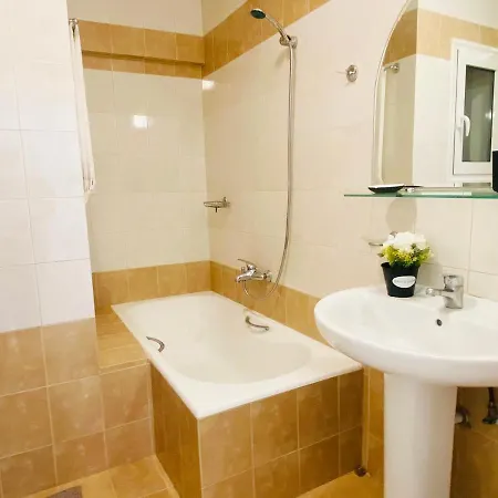 Galaxy Luxury * Athens