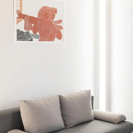 מלון דירות Ether Loft 3*