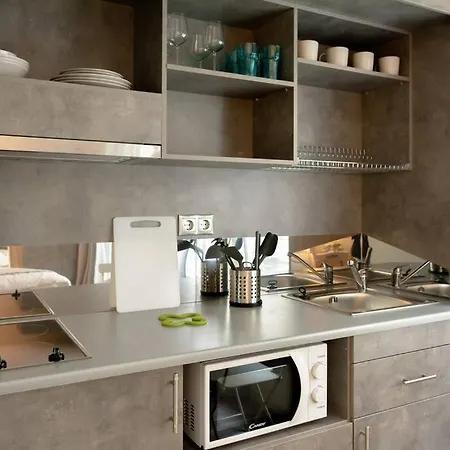 A16 Modern & Cosy Near Plaka @athens Center