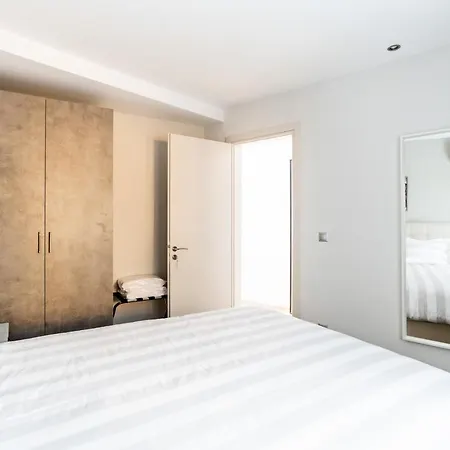 A17 Modern & Cosy 2r Flat Up To 4ppl Near Parthenon