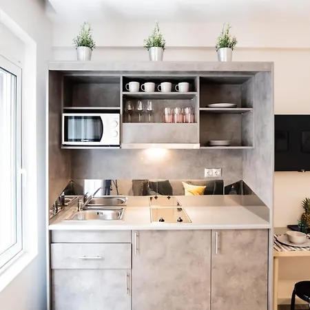 Apartment A17 Modern & Cosy 2r Flat Up To 4ppl Near Parthenon