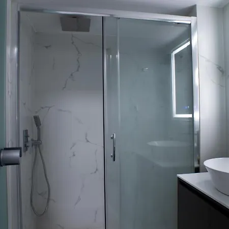 Modern-lux 1 Bedroom