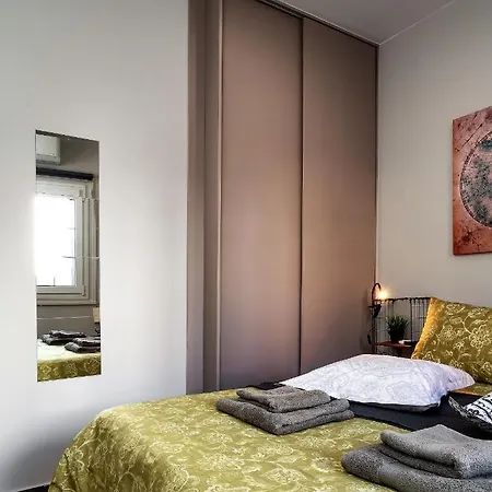 Apartment New In The Heart Of Plaka
