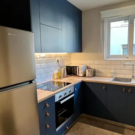 Mrs Apartment *