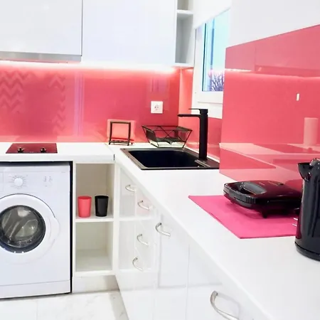Apartment Cozy In The Center Of Athens