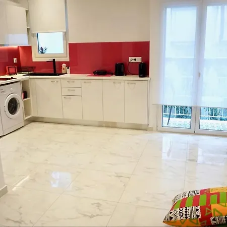 Apartment Cozy In The Center Of Athens