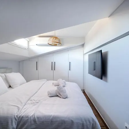 Trojan Affair Apartment