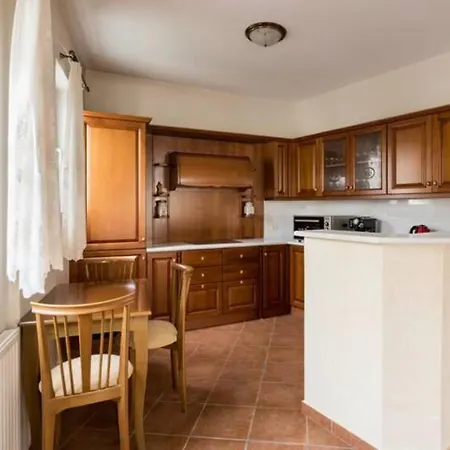 Athenian Luxury In Glyfada Athens