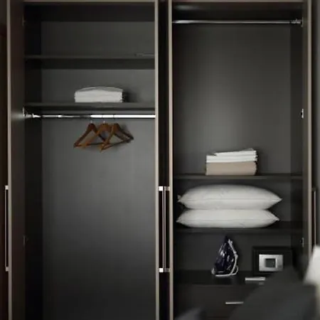 Fivos Luxury Apartment *