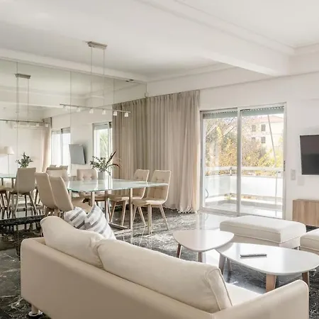 Elegant 2bd Evelpidon *