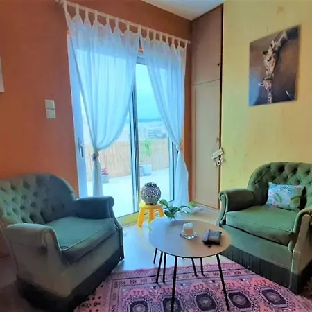 Sunshine Penthouse Apartment *