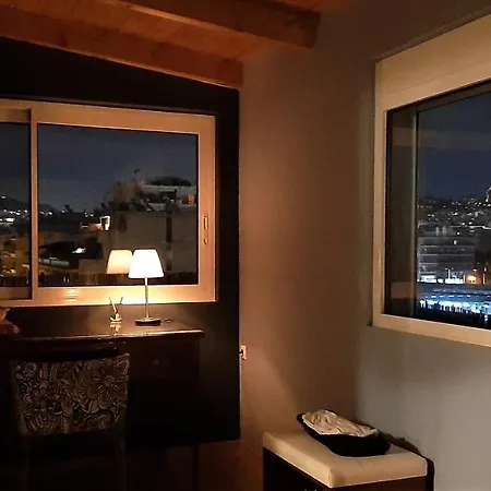 Sunshine Penthouse Apartment *