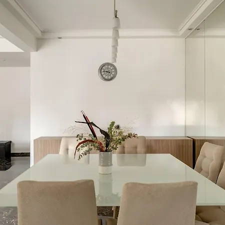 Elegant 2bd Evelpidon Athens