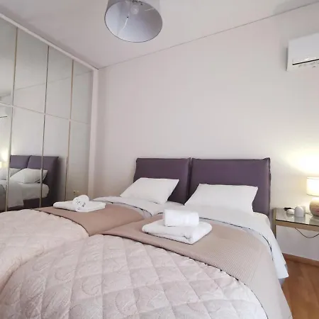 Cassiopeia - Glyfada Apartment Athens