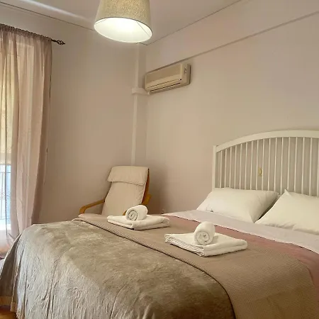 Cassiopeia - Glyfada Apartment Athens