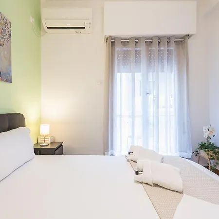 Erythros Boutique By Cloudkeys Apartment