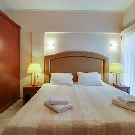 Calamos Family Club Hotel