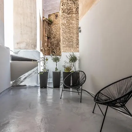 Apartment Historic Center 2 *