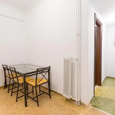 At Metaxourgio 1 Bed 2 Pers Apartment Athen